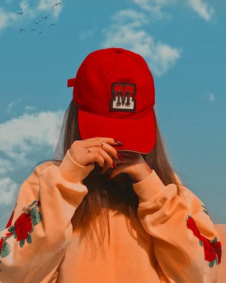 Hidden-Face-DP-Girls